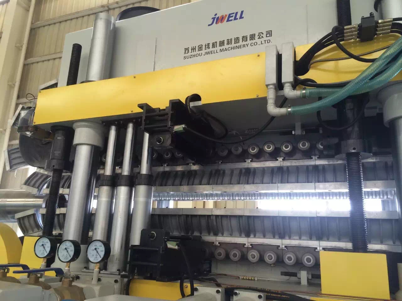 vertical-type-double-wall-corrugated-pipe-machine
